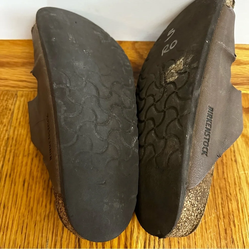 Birkenstock Arizona Sandals - Picture 9 of 9